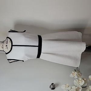 G2000 white dress EUC